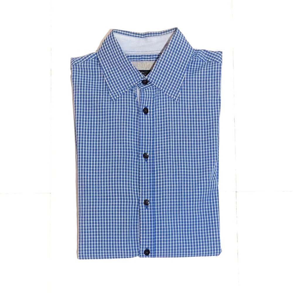 Long-Sleeve Button Down M - Picture 8 of 8